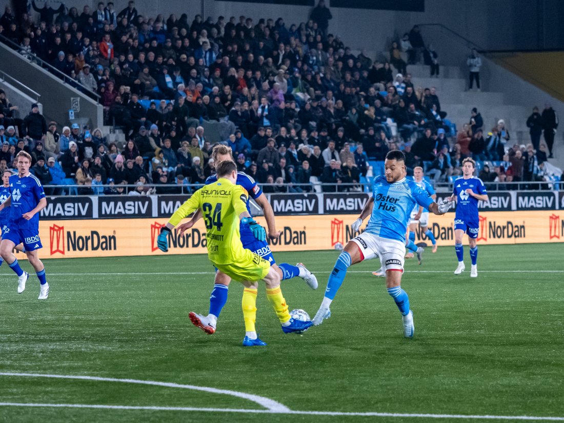 Riki Alba var svært nær å utligne til 1-1 i semifinalen i Cupen mot Molde. (Foto: Nanco Hoogstad)